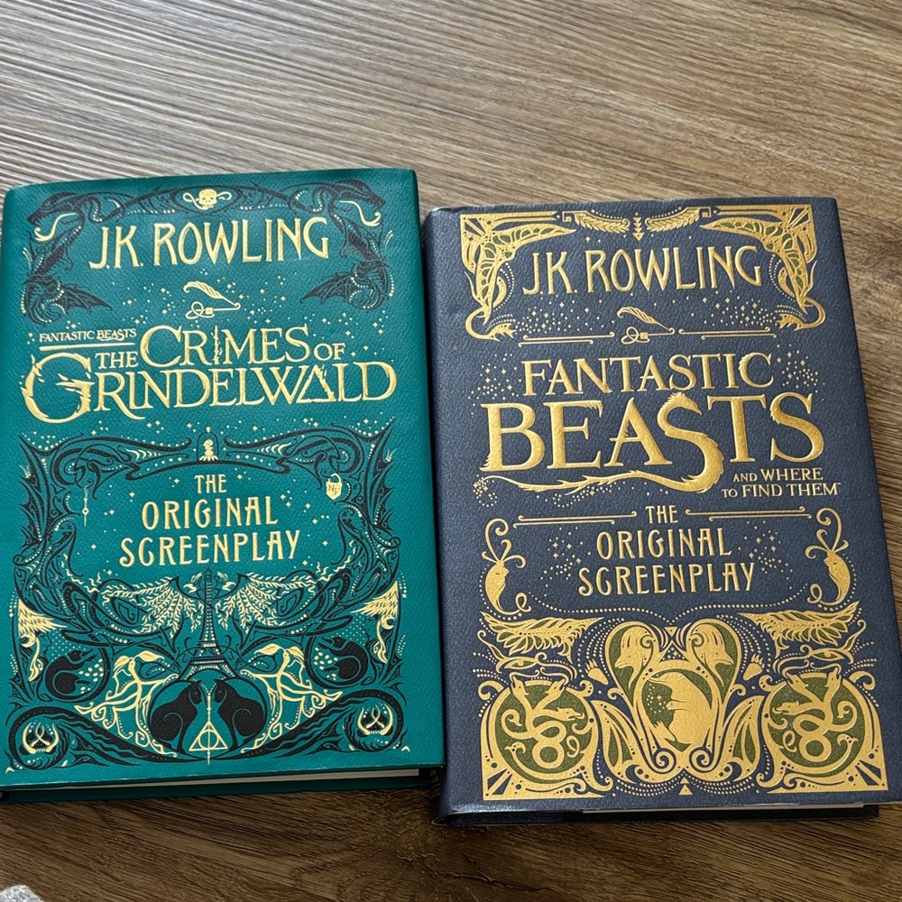 Fantastic Beasts Screenplay Set - Green and Gold